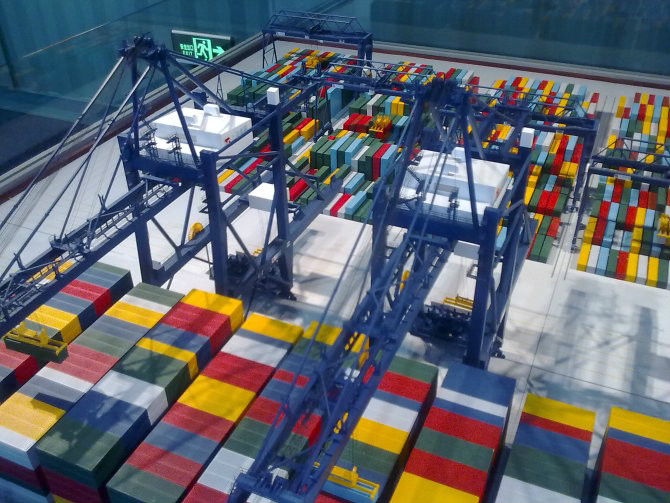 滦南县港口集装箱堆场