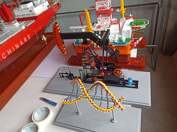 滦南县船舶模型